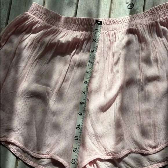 Lulu’s, lightweight, boxer style, women’s, short, pink, pull on, size large - Picture 8 of 9